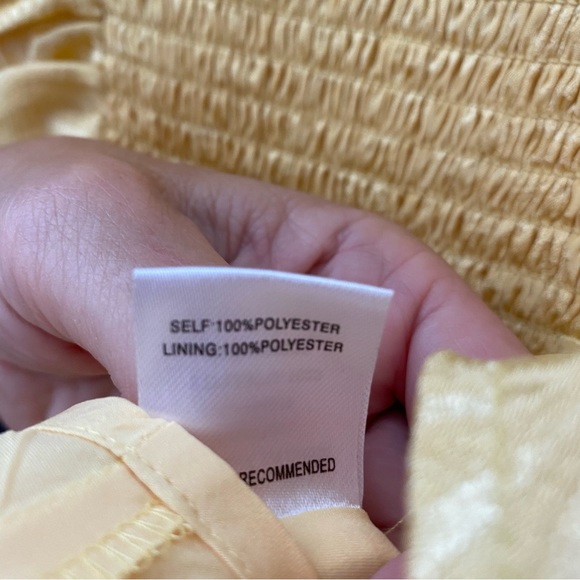 Ali & Jay Yellow Women's Small Cropped Top - Picture 4 of 6